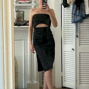 Danielle Bernstein little black dress